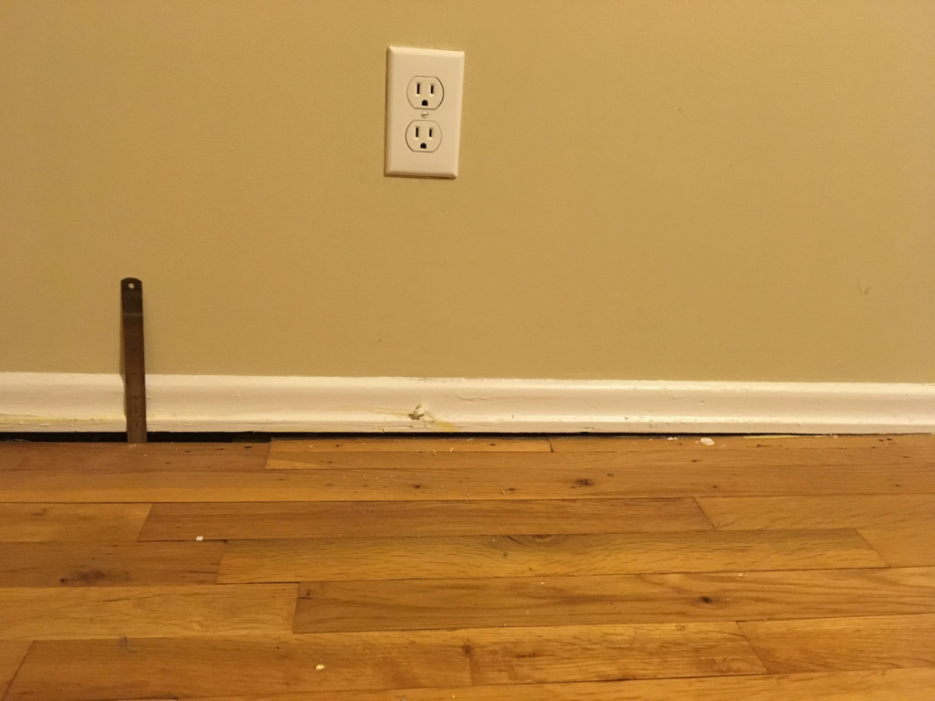 How To Fill The Gap Between Wall And Floor