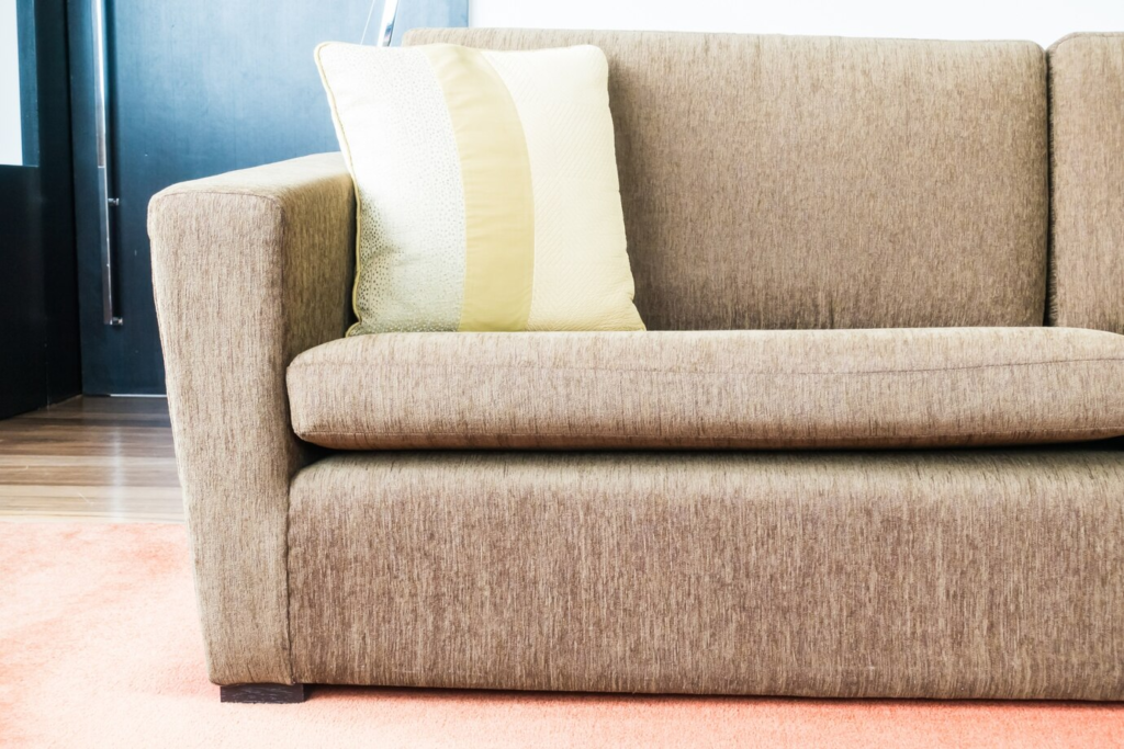 How to Clean a Cloth Couch